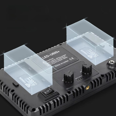 Прямокутна LED лампа U600 PRO 21х12см портативне світлодіодне відеосвітло