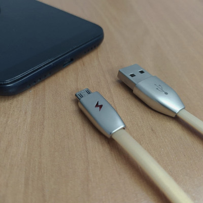 Мікро юсб кабель для зарядки телефону і передачі даних mikro USB s-77 2.4А провід зарядний 1м