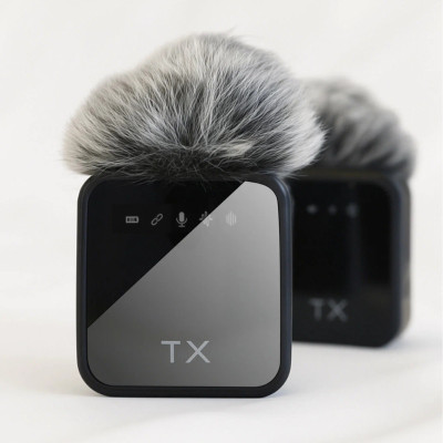 Бездротовий петличний мікрофон 2в1 F15-2 Wireless Microphone з ресивером Type-C Lightning та хутряним вітрозахистом для відеозйомк