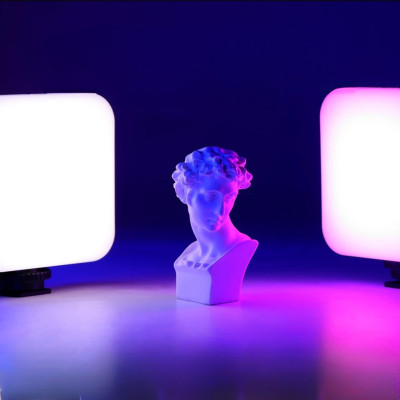 Накамерне бездротове відеосвітло AY-83 акумуляторна міні LED лампа RGB з прищіпкою для фото та відеозйомки