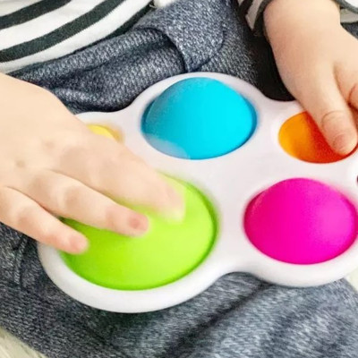 Симпл Дімпл Сенсорна іграшка Simple Dimple антистрес поп ит для дітей вічні пупирки