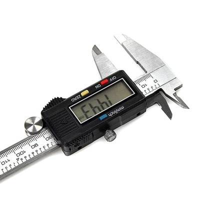 Електронний цифровий штангенциркуль мікрометр з LCD дисплеєм 150мм Digital Caliper В кейсі Чорний