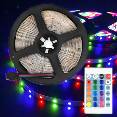 Світлодіодна Led стрічка Strip RGB 5 м 2835 з пультом та перехідником світлодіодне освітлення на самоклейці