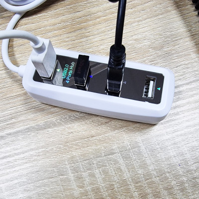 USB хаб концентратор адаптер розгалужувач на 4 порти білий живлення від USB хаб 2.0