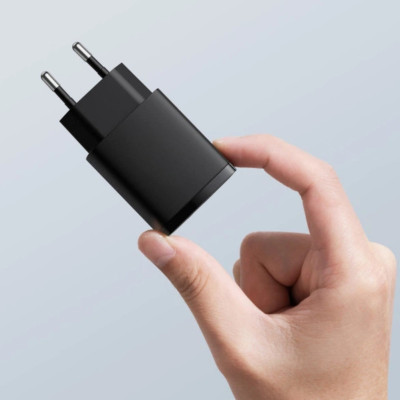 Мережевий зарядний пристрій 20W адаптер з Type-C та USB виходом IMS-C3007 Блок для швидкого заряджання телефону 5V 3A