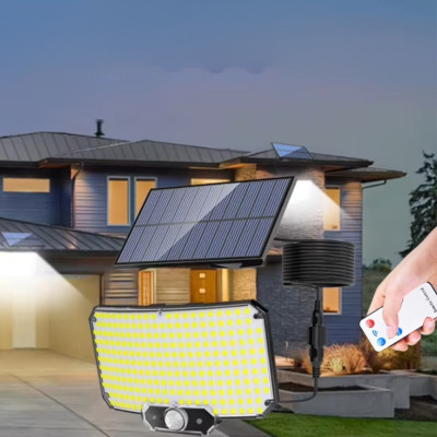 Вуличний прожектор із сонячною панеллю Solar Powered Sensor Light ліхтар із датчиком руху та пультом ДУ